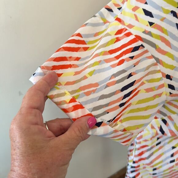 BCBGeneration orange yellow line pattern short cuffed sleeve blouse Size S - Picture 3 of 9